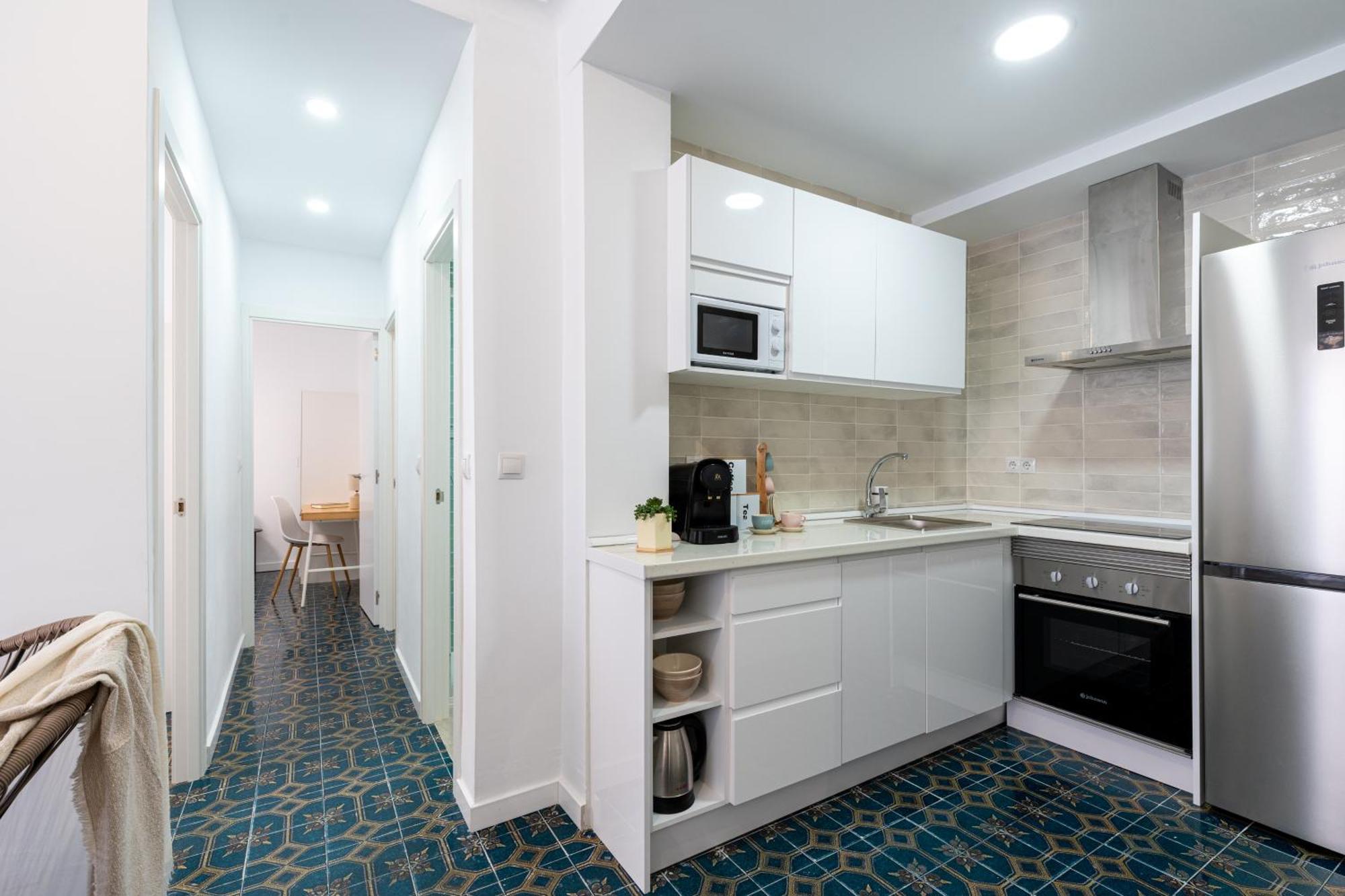 Piso Elegante Y Nuevo De 3 Habitaciones Y 2 Banos إشبيلية المظهر الخارجي الصورة
