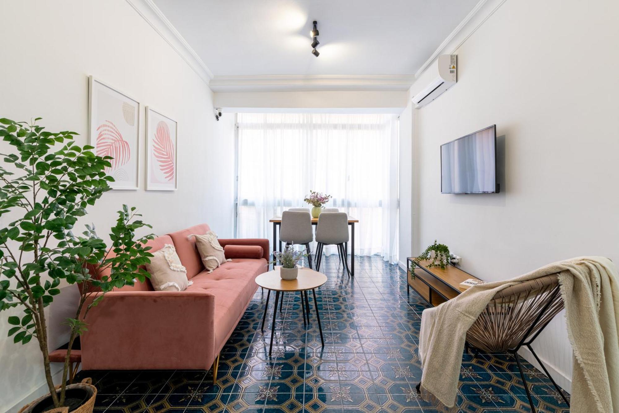 Piso Elegante Y Nuevo De 3 Habitaciones Y 2 Banos إشبيلية المظهر الخارجي الصورة