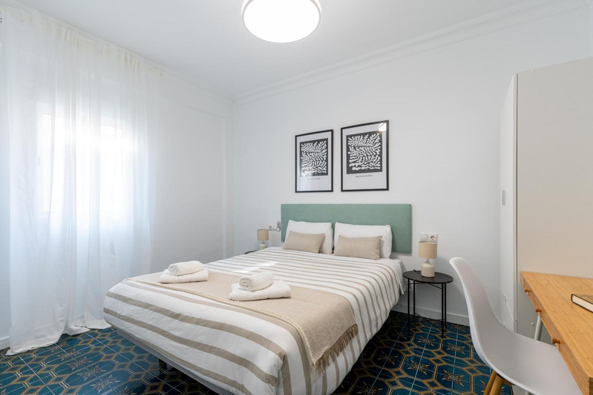Piso Elegante Y Nuevo De 3 Habitaciones Y 2 Banos إشبيلية المظهر الخارجي الصورة