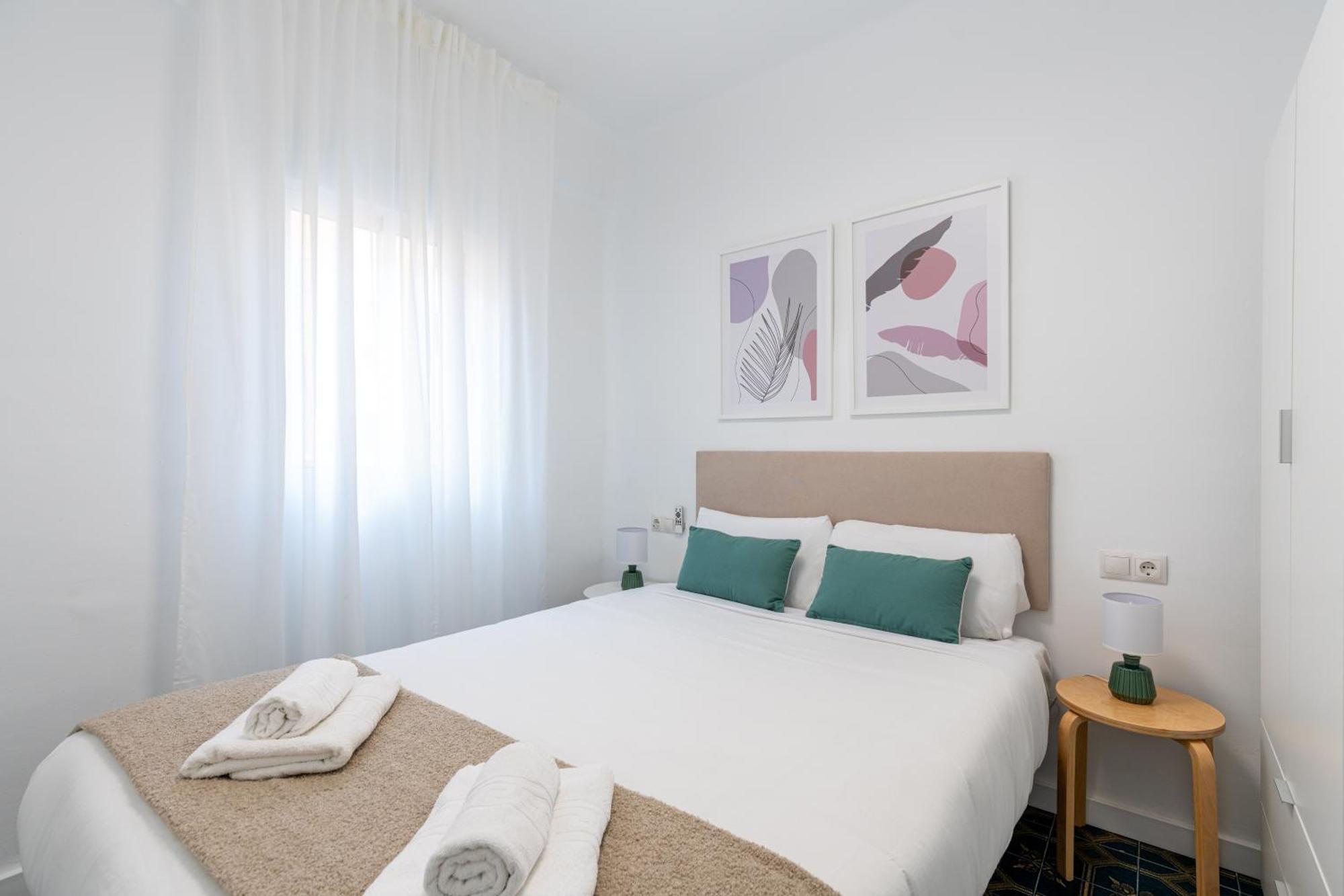 Piso Elegante Y Nuevo De 3 Habitaciones Y 2 Banos إشبيلية المظهر الخارجي الصورة