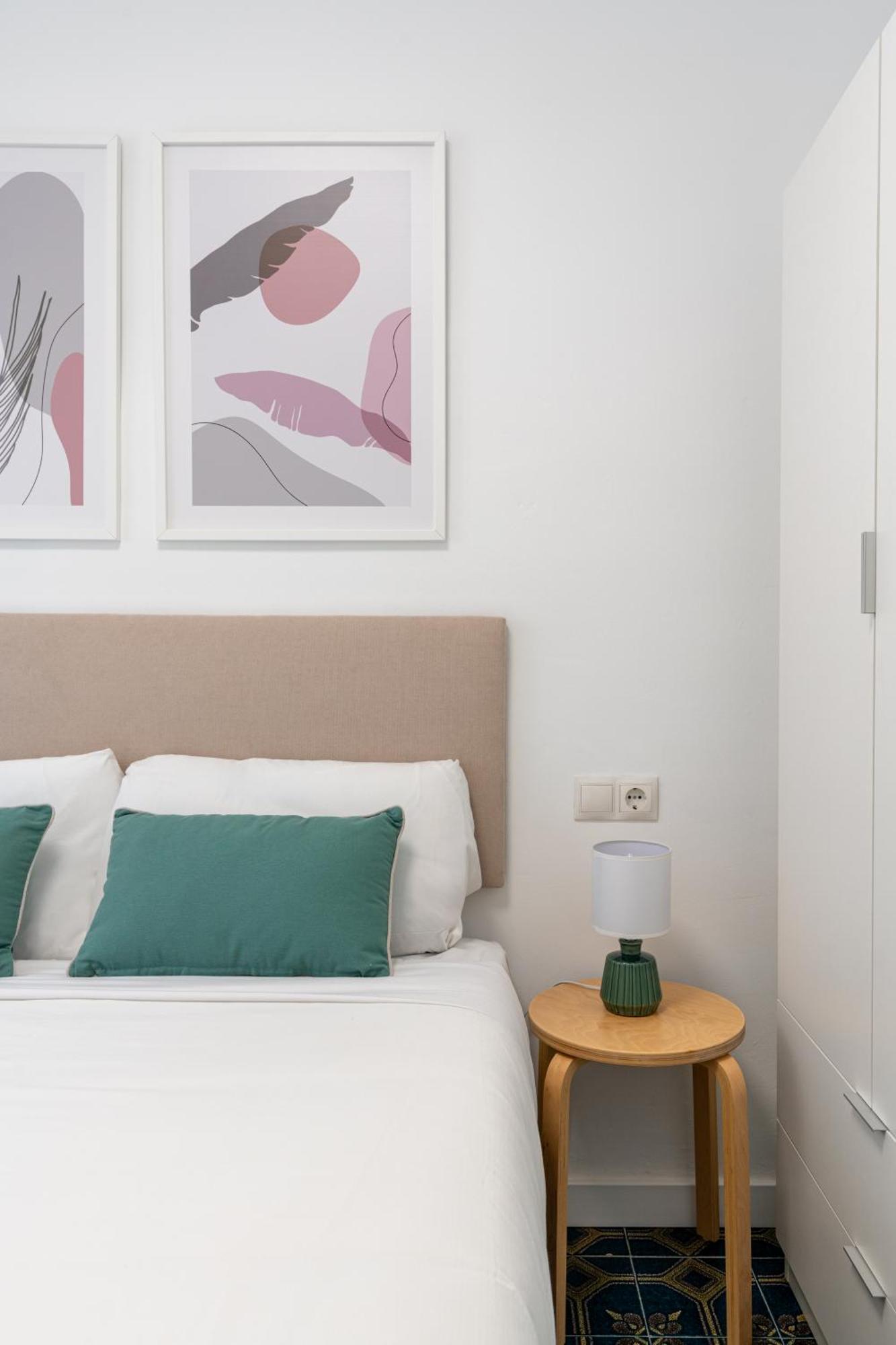 Piso Elegante Y Nuevo De 3 Habitaciones Y 2 Banos إشبيلية المظهر الخارجي الصورة