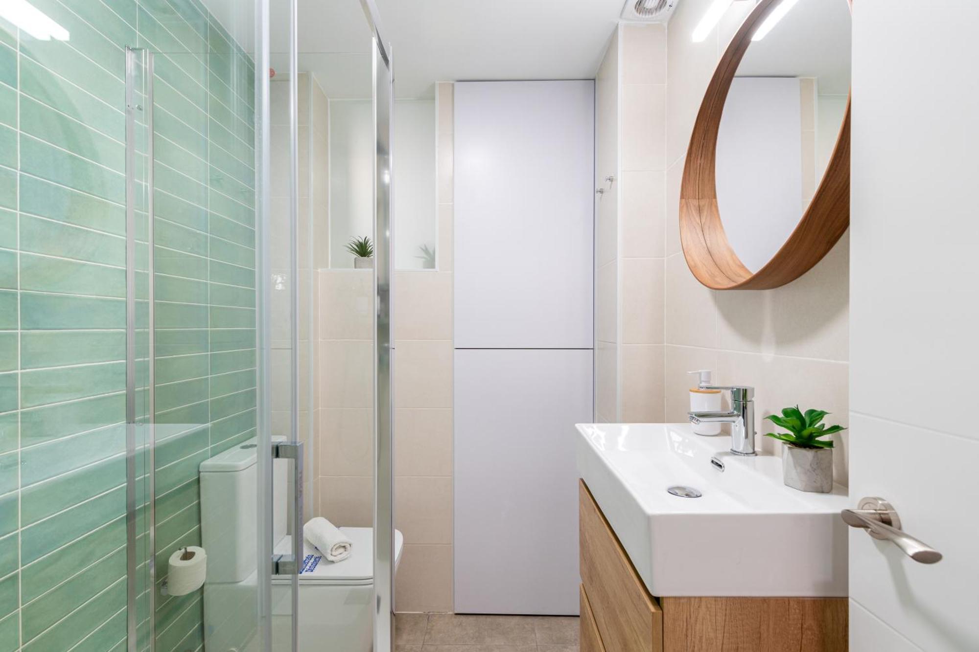 Piso Elegante Y Nuevo De 3 Habitaciones Y 2 Banos إشبيلية المظهر الخارجي الصورة